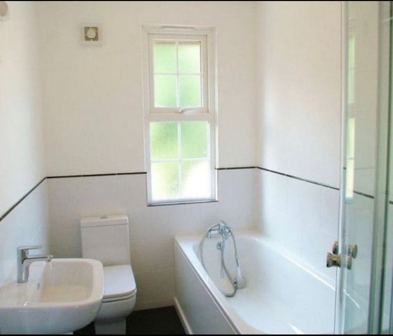 Room Wulfstan Street in Greater London