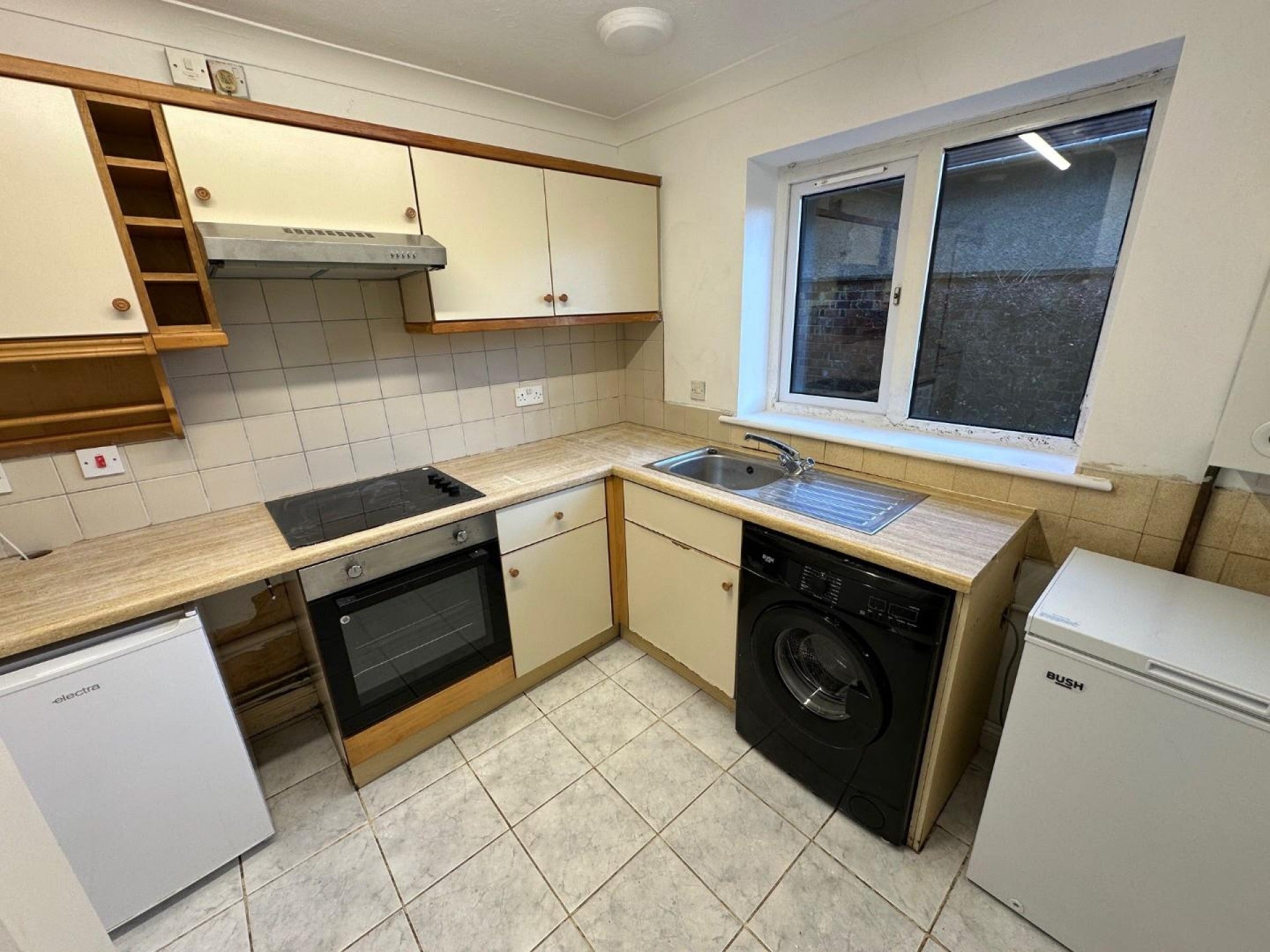 Flat AND in Cotswold District