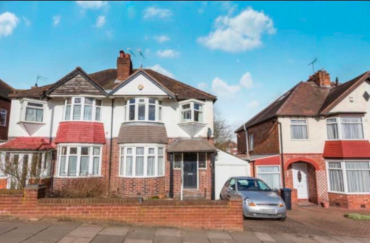 House Harborne Park Road in Birmingham