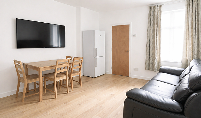 Flat Edmund Road in Sheffield