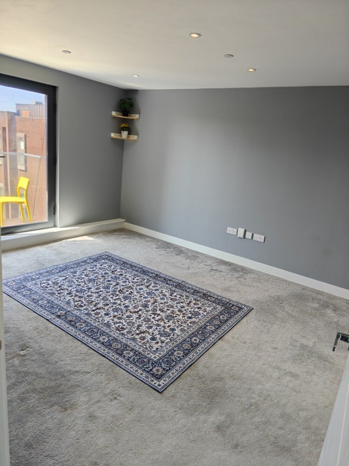 Flat Victoria Avenue in Southend-on-Sea