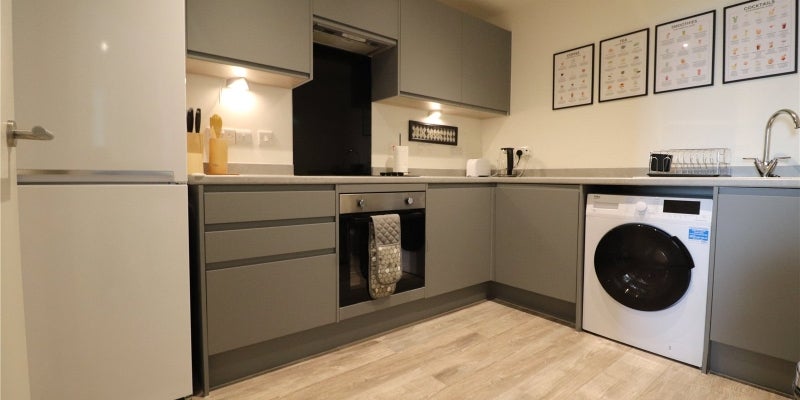 Flat Bevington Bush in Liverpool
