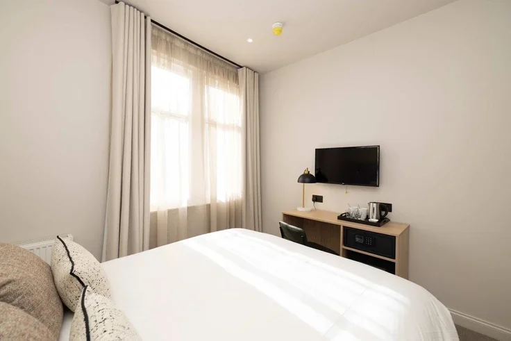 Room High Street in City of Edinburgh