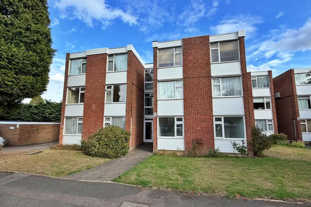 Flat Martin Lane in Rugby