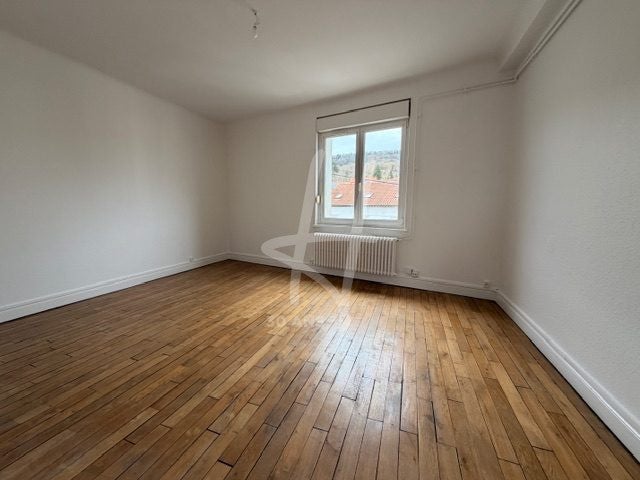 Flat Rue Robert Schuman in Longeville-lès-Metz
