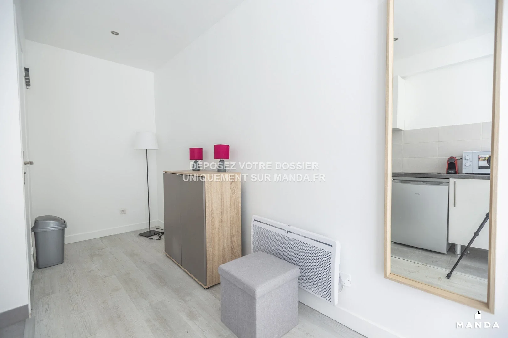Flat Rue Moslard in Colombes