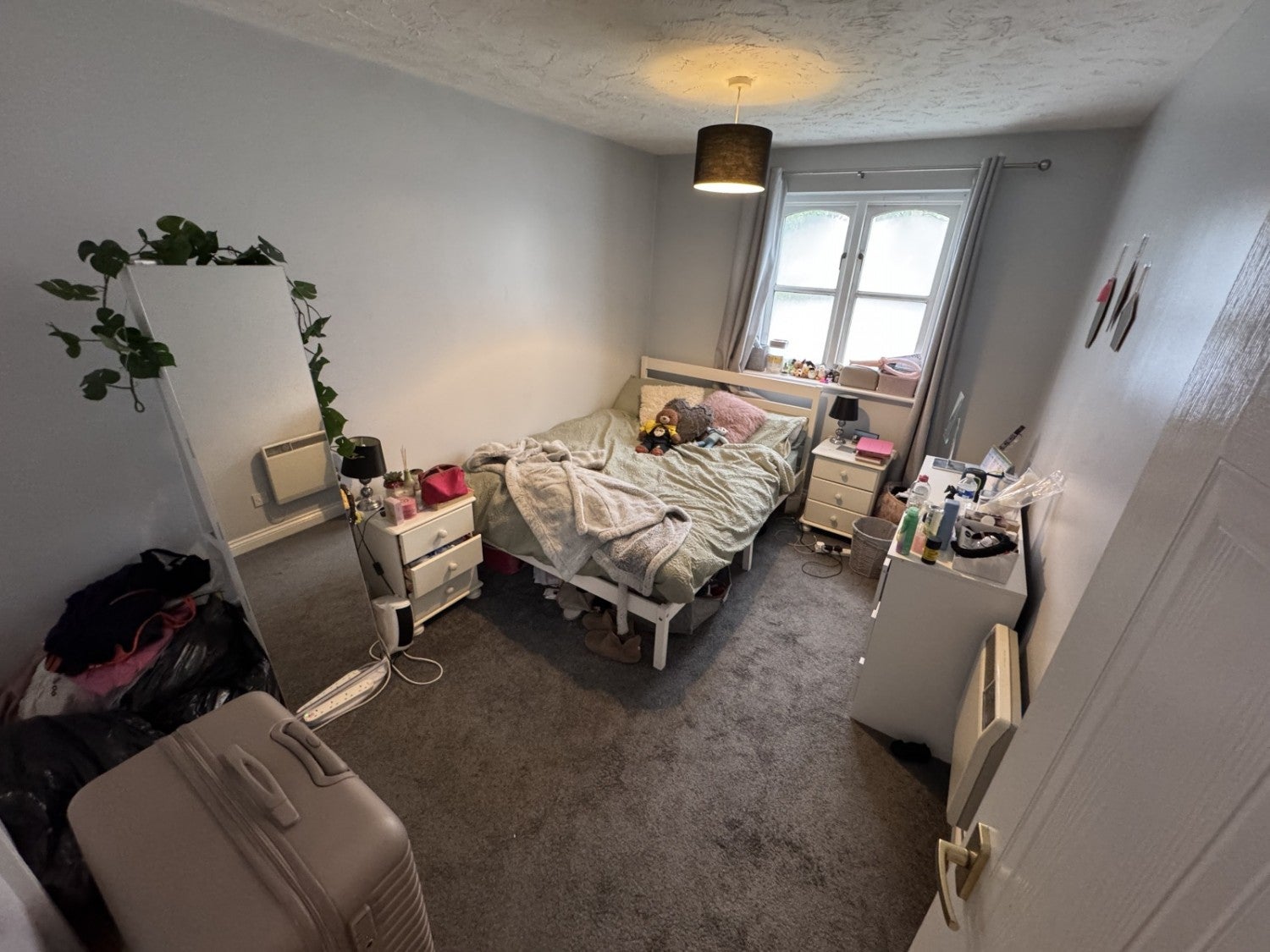 Flat Hallam Close in Watford