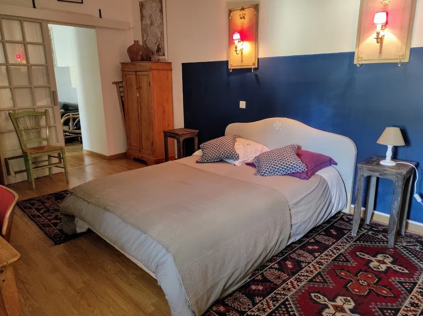 Chambre Rue de l'Hôpital à Entraigues-sur-la-Sorgue