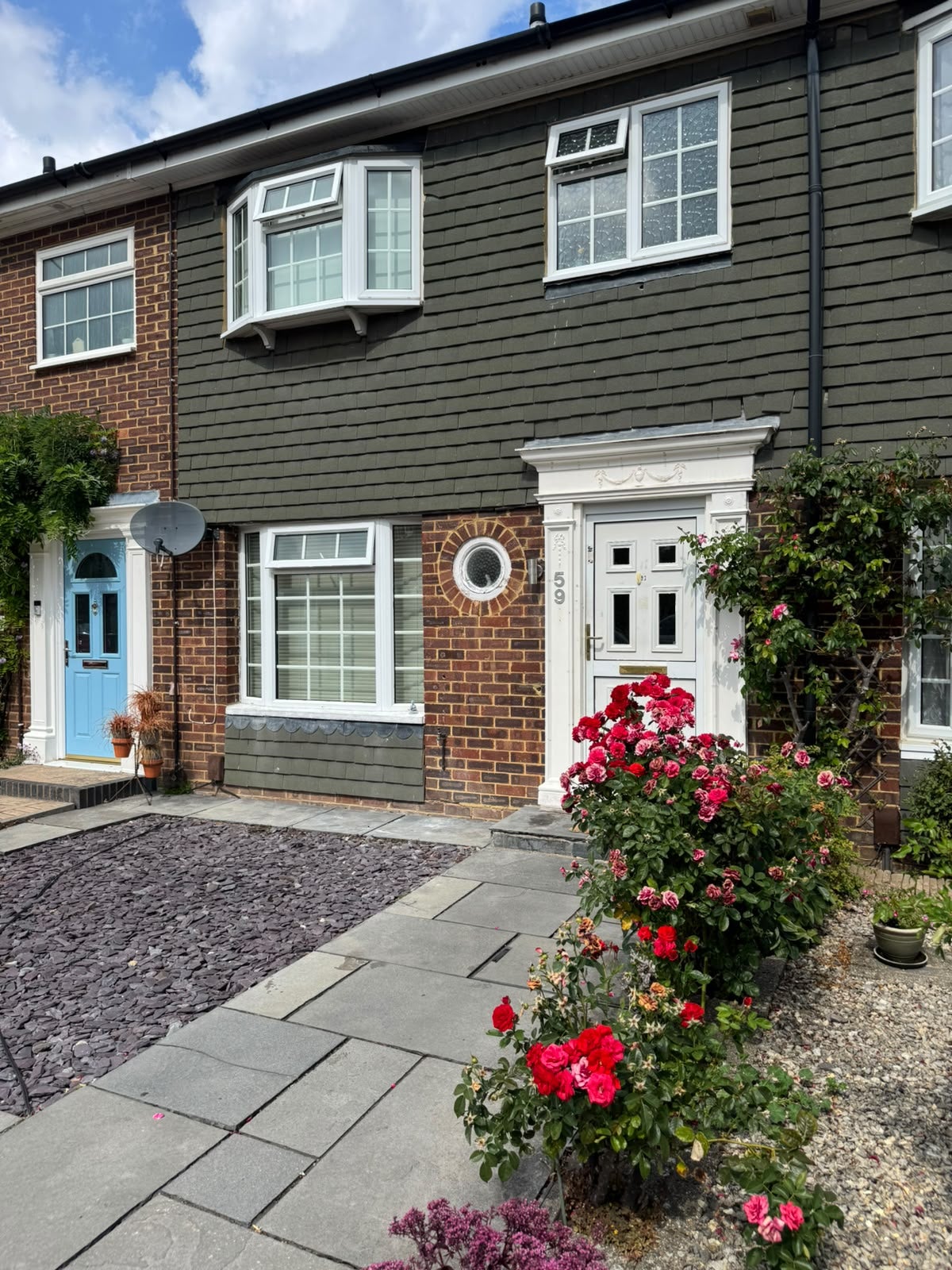 House Garrick Close in Borough of Spelthorne