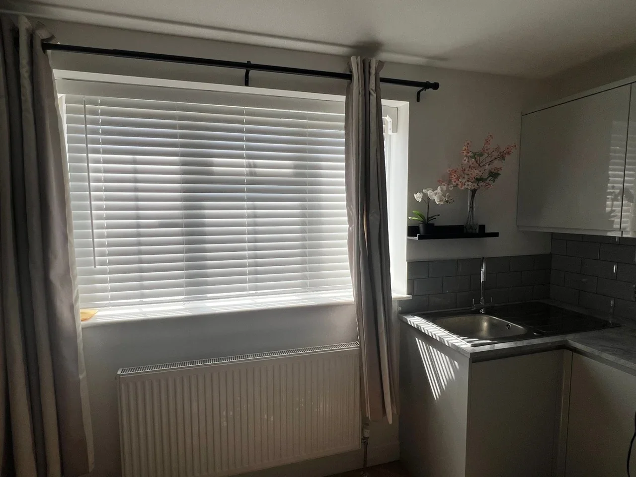Flat Trinity Close in Greater London