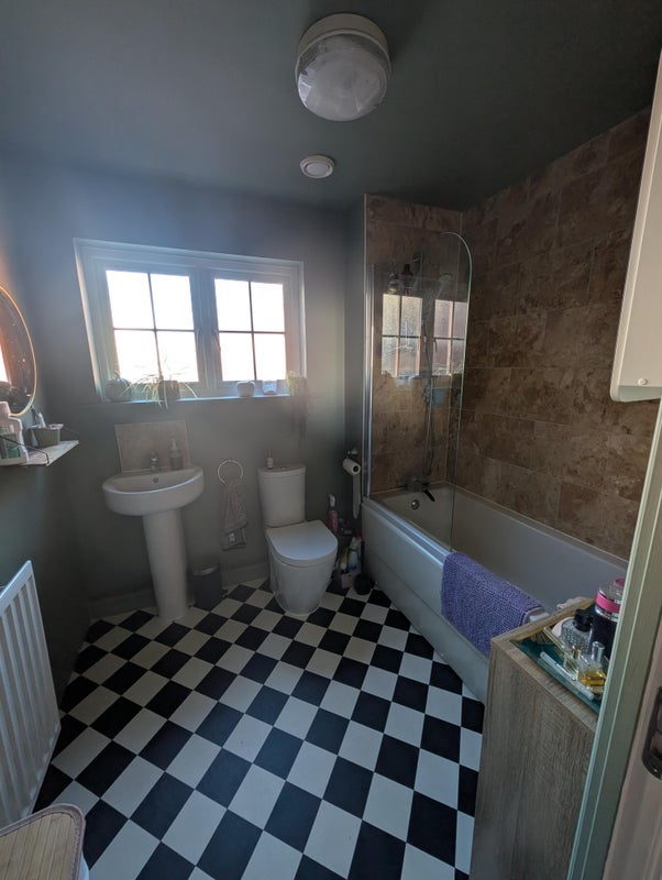 Room Long Down Avenue in Harry Stoke
