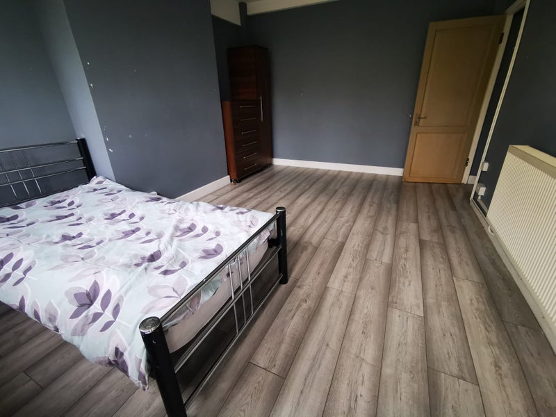Room Nelson Square in Greater London