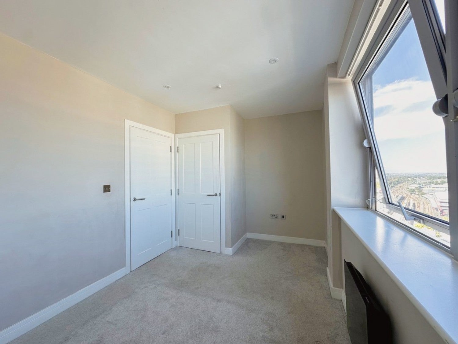 Flat Chichester Road in Southend-on-Sea