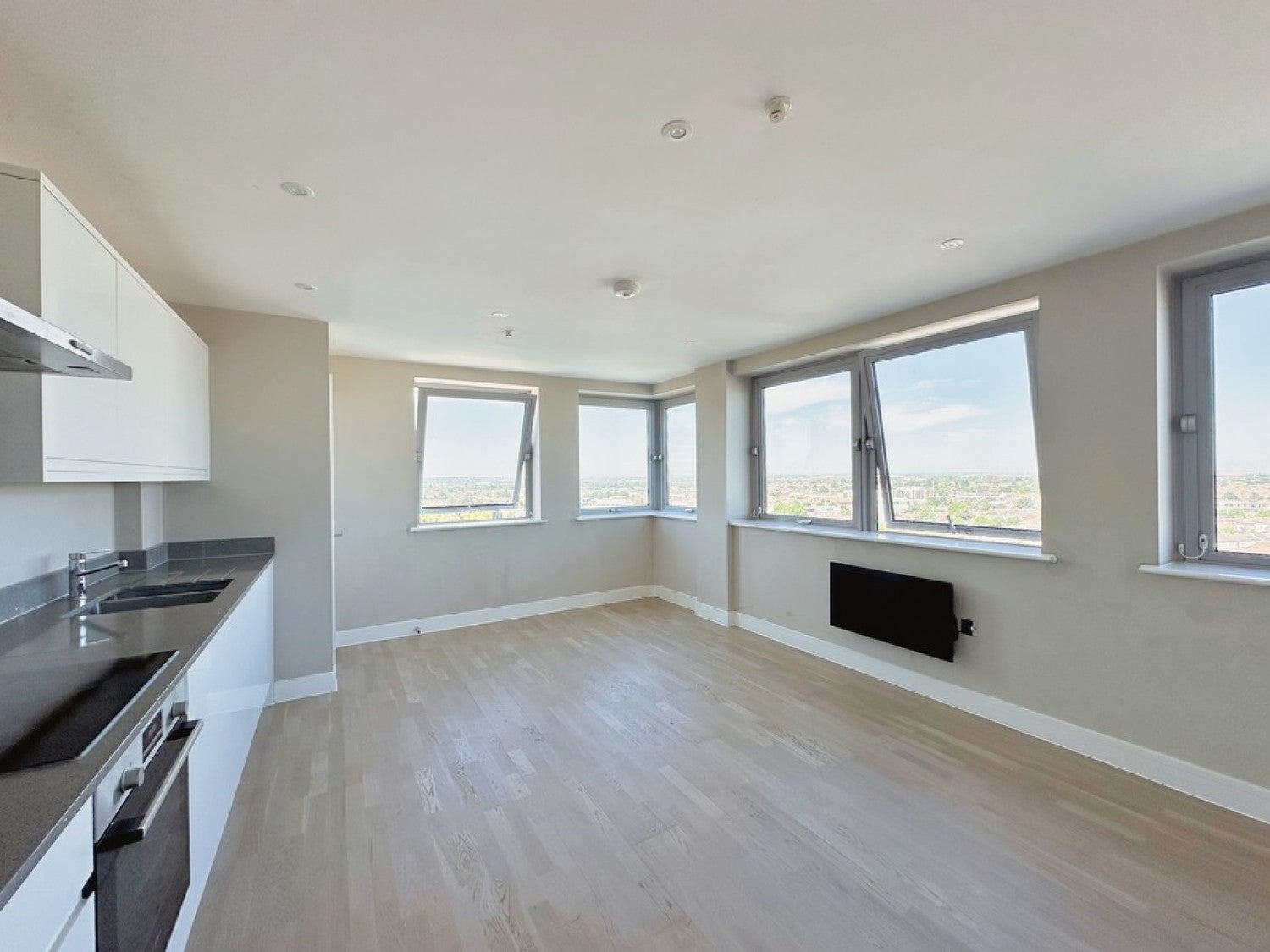 Flat Chichester Road in Southend-on-Sea