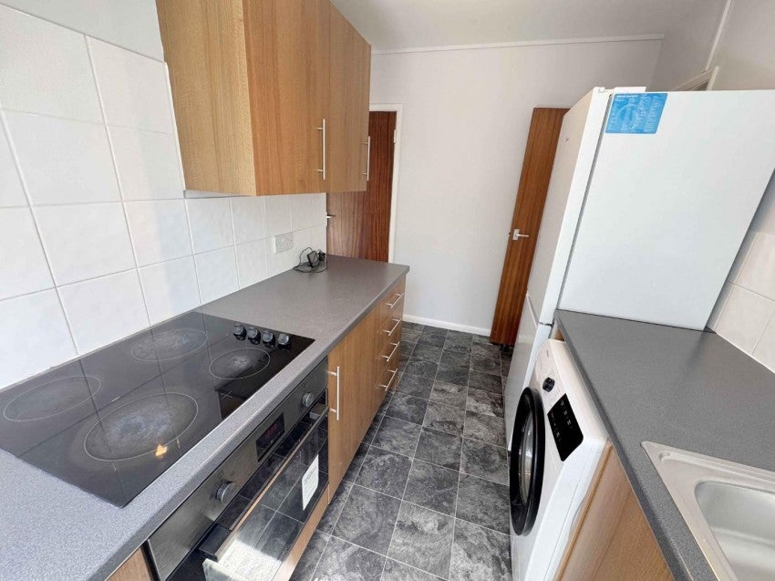 Flat Warren Road in Rugby