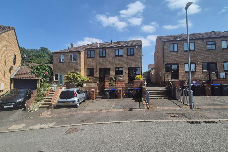 House St Dunstans Rise in Northampton