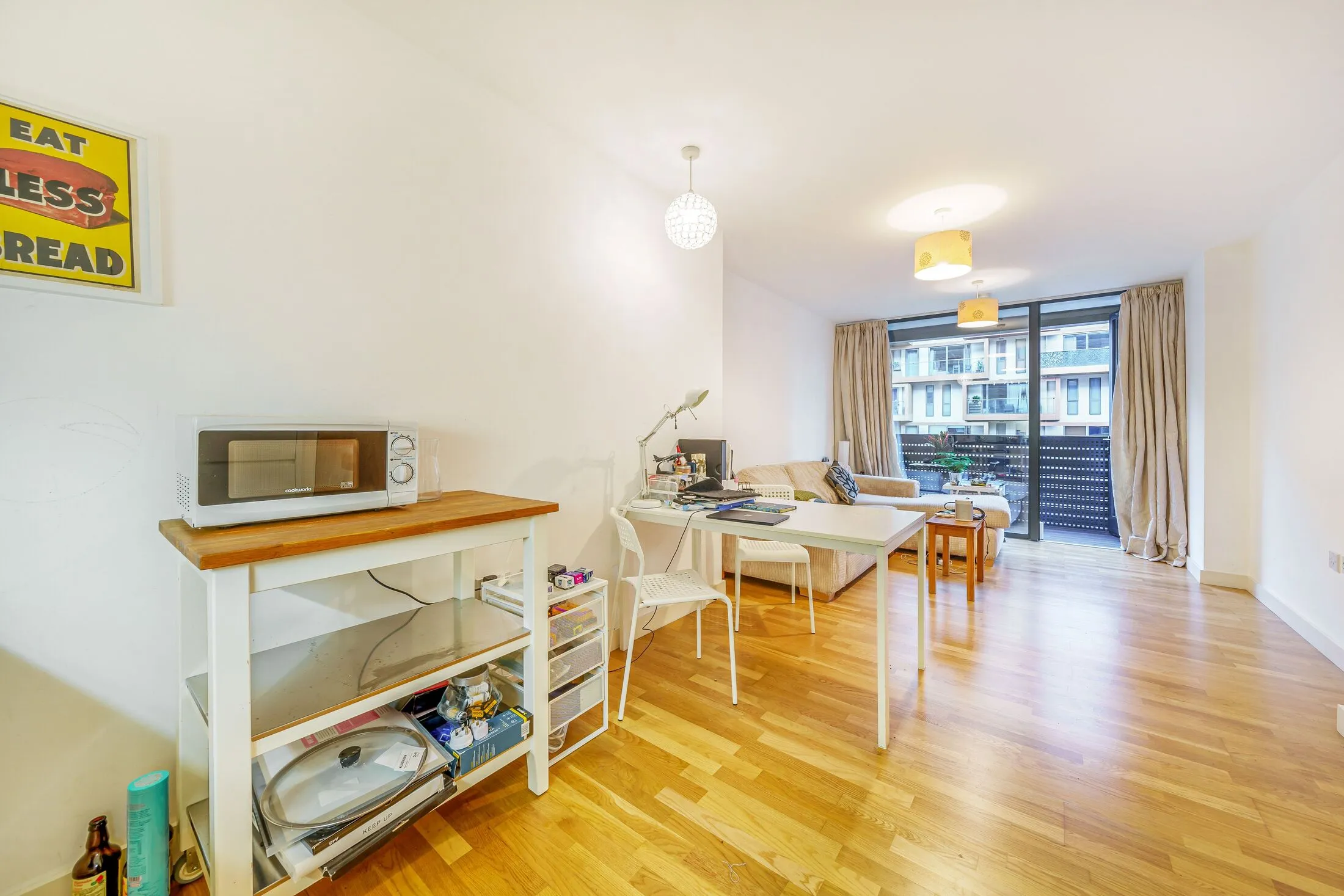 Flat Amelia Street in Greater London