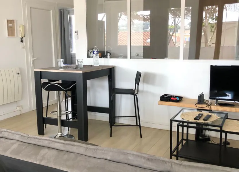 Flat Rue Jacques Laurent in La Seyne-sur-Mer