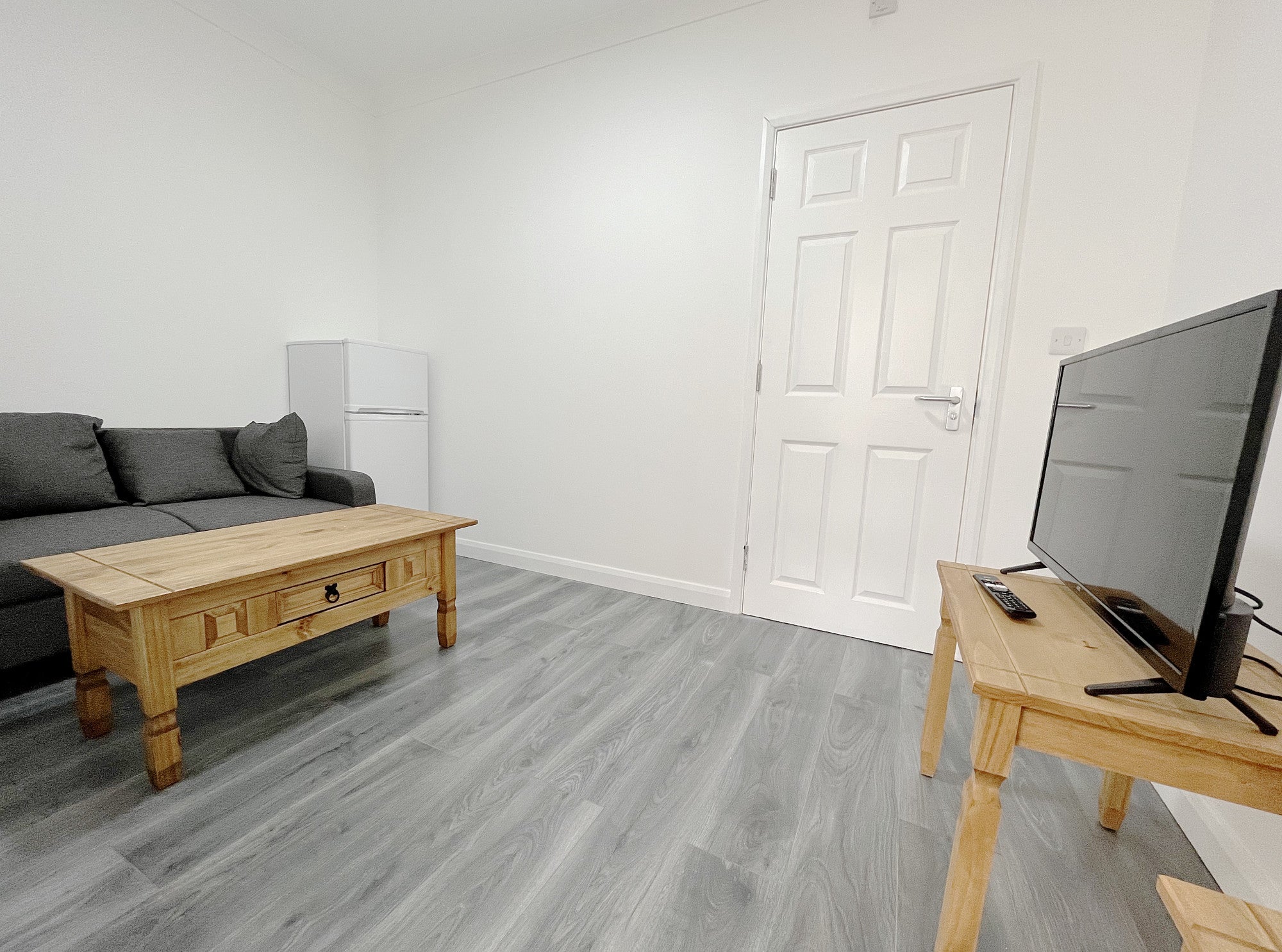Room Kingsley Road in London
