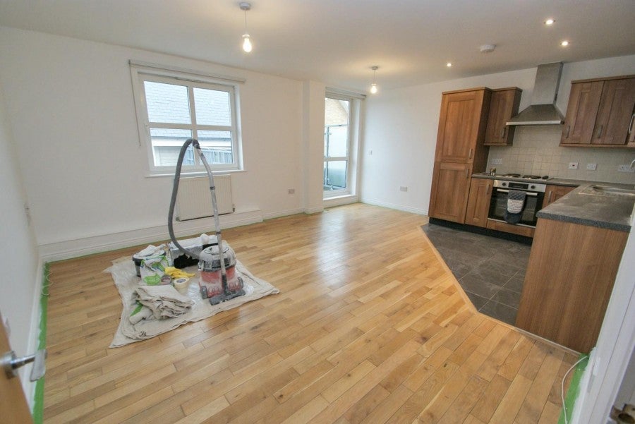 Flat Riverside in East Hertfordshire