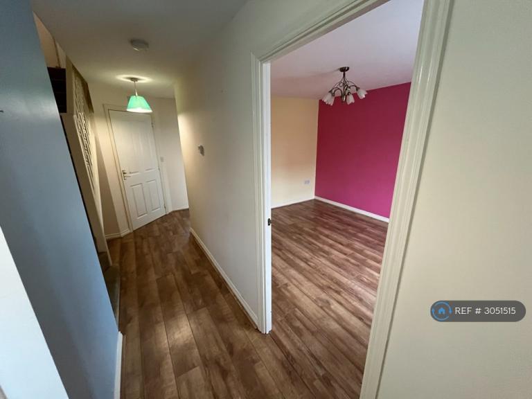 House Croft Avenue in Rugby
