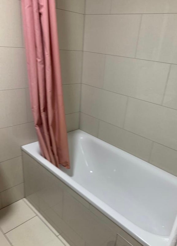 Room Norbury Crescent in Greater London