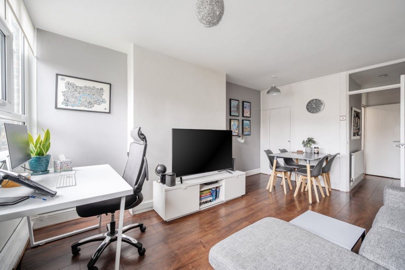 Flat Windsor Terrace in Greater London