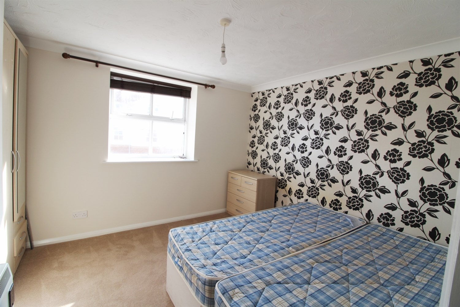 Flat Elm Park in Reading
