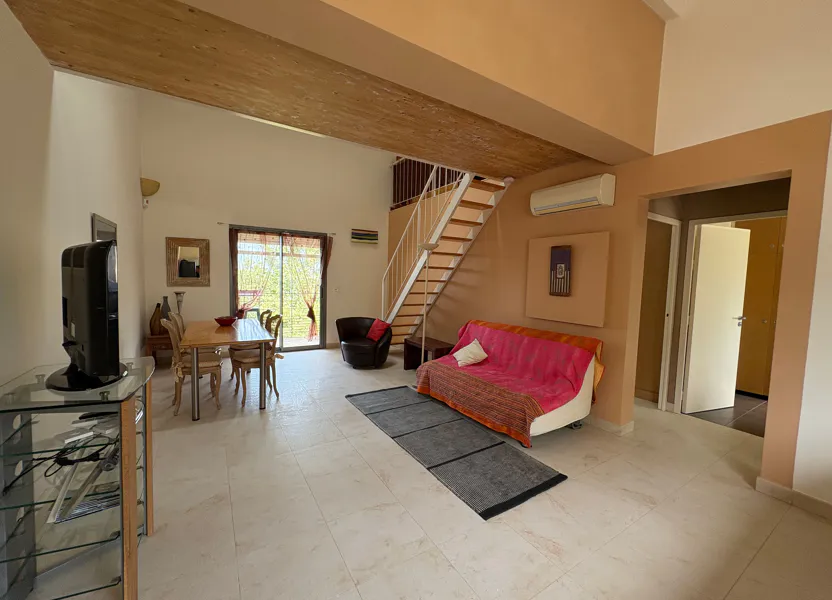 Maison Route de Sclos à Contes