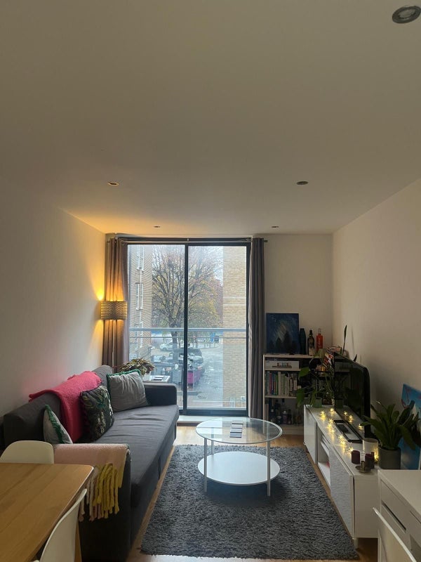 Flat Greatorex Street in Greater London