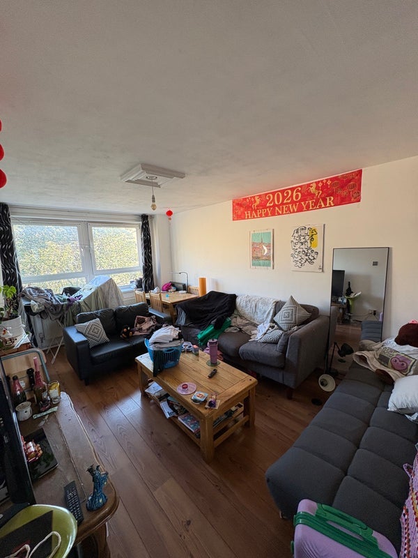 Room Headlam Street in Greater London