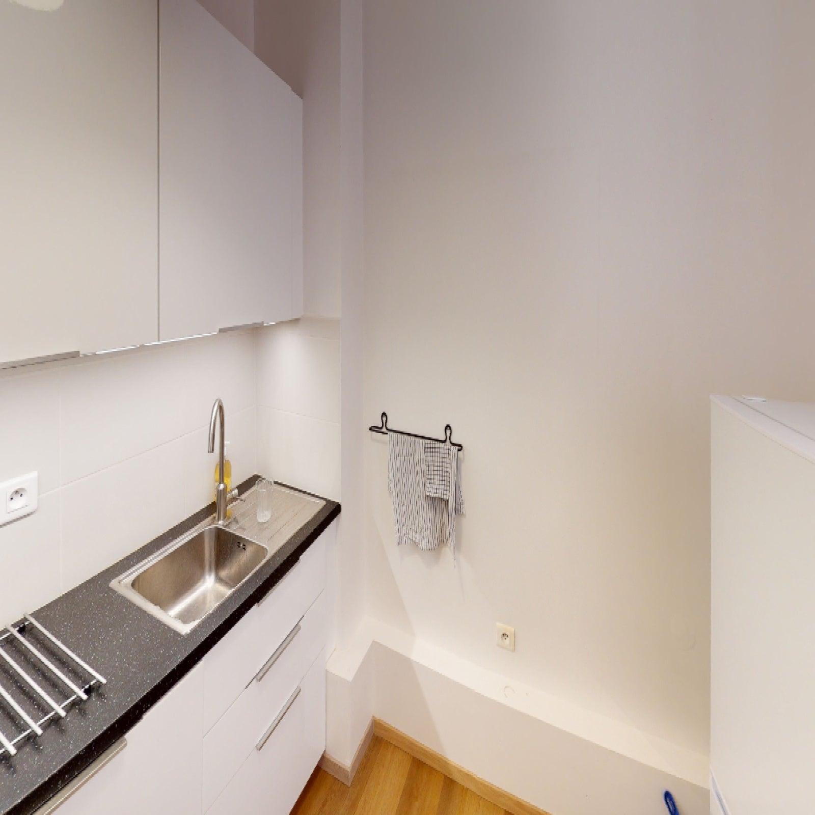 Flat Rue Sergent Blandan in Lyon