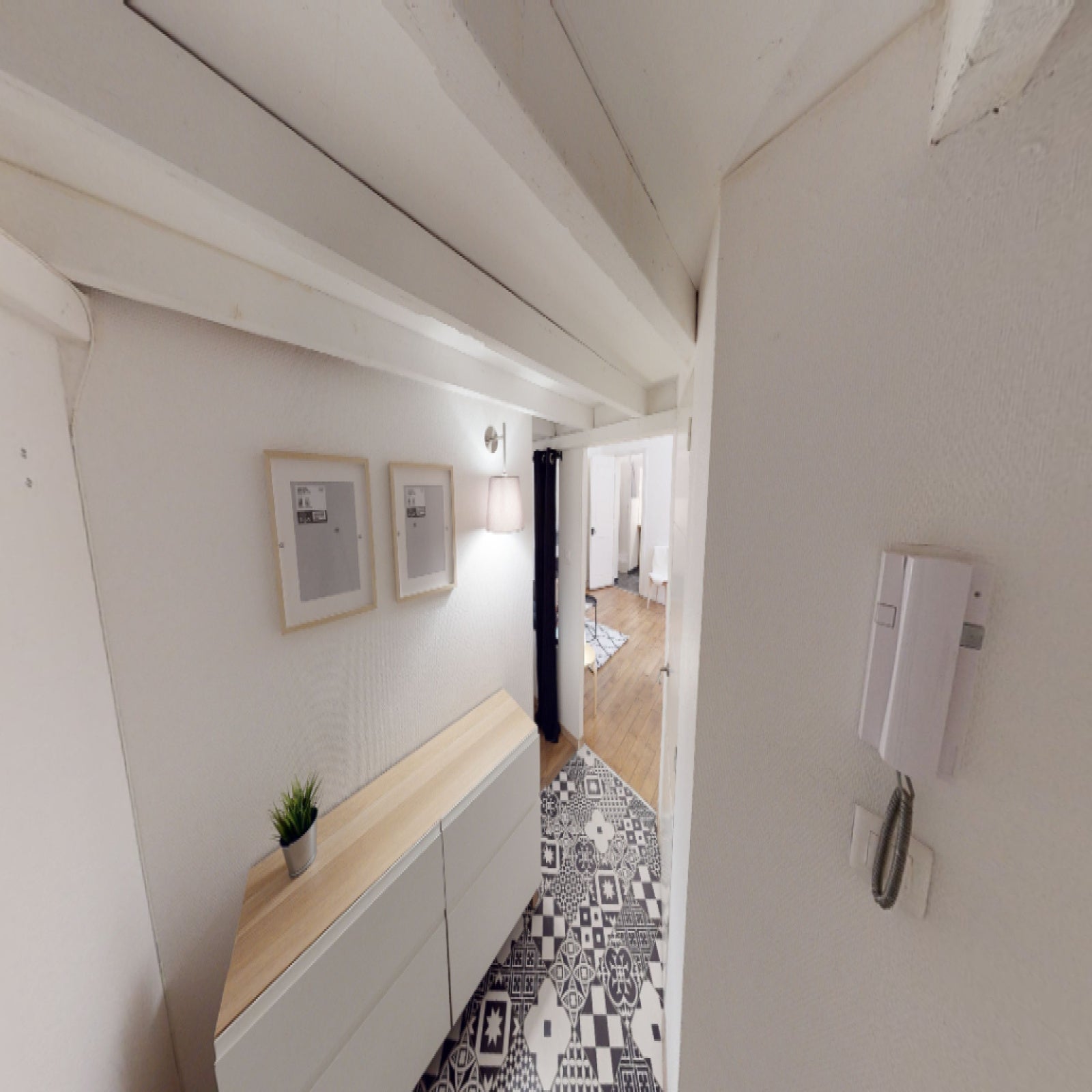 Flat Rue Sergent Blandan in Lyon