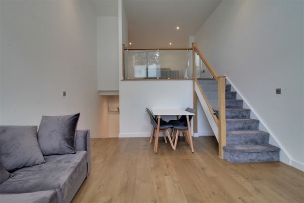 Flat Warstone Lane in Birmingham