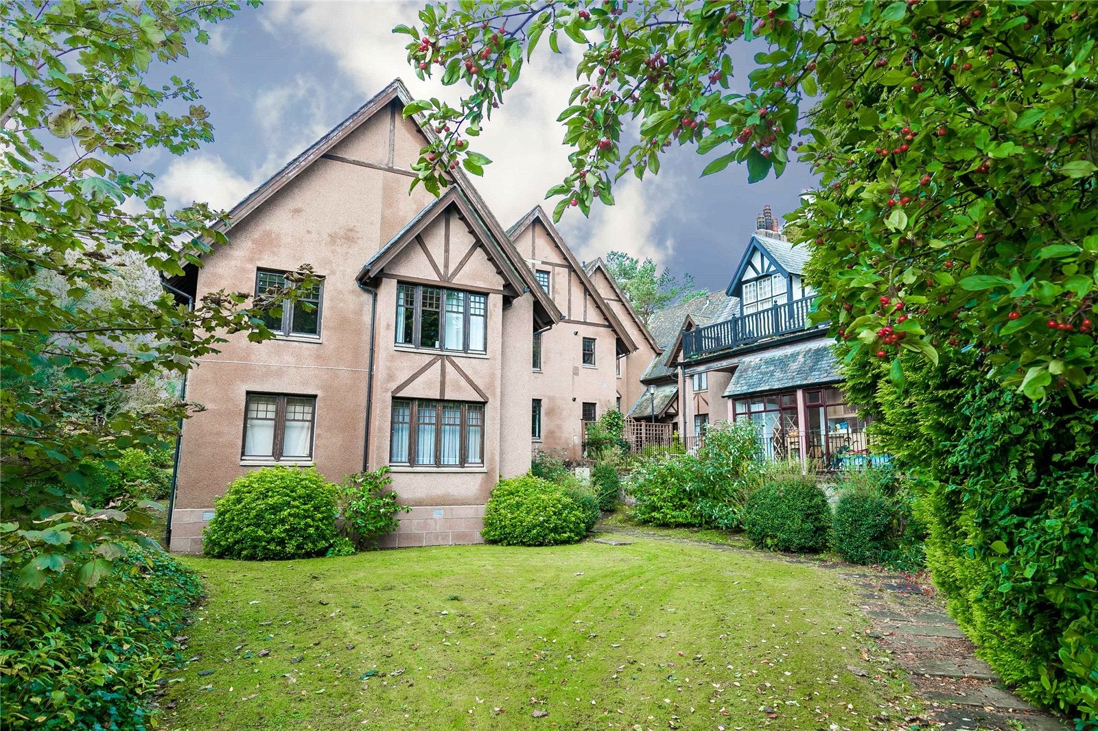 Flat Netherby Road in Aberdeen City
