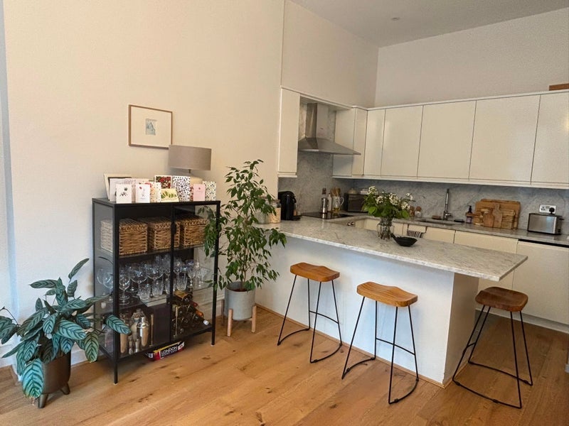 Room Elgin Avenue in City of Westminster