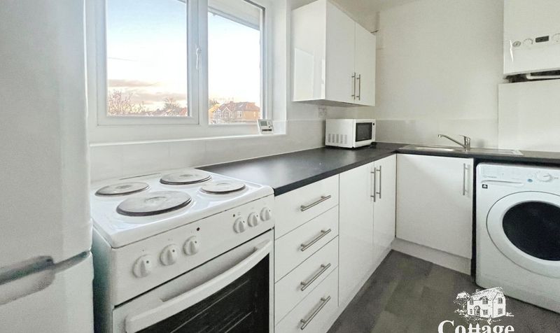 Flat Canonbury Road in Greater London