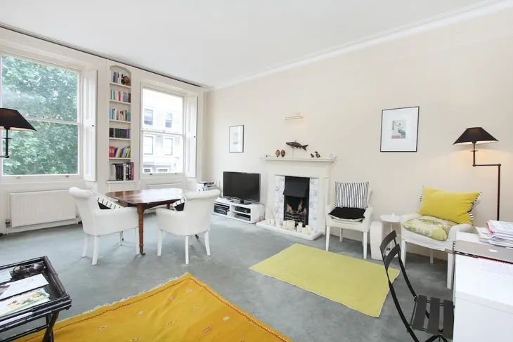 Flat Southwell Gardens in Greater London