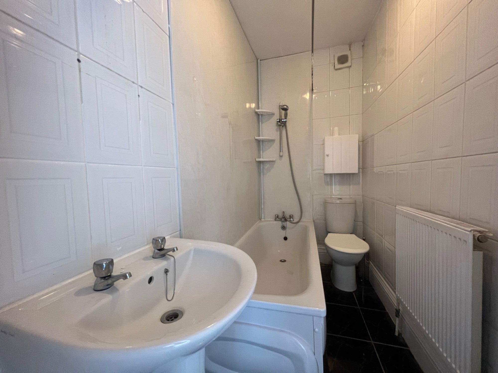 Flat Tulse Hill in Greater London