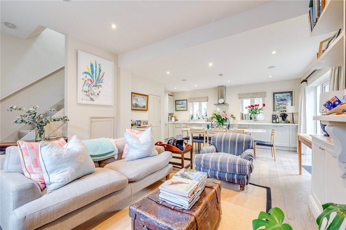 House Harwood Terrace in Greater London