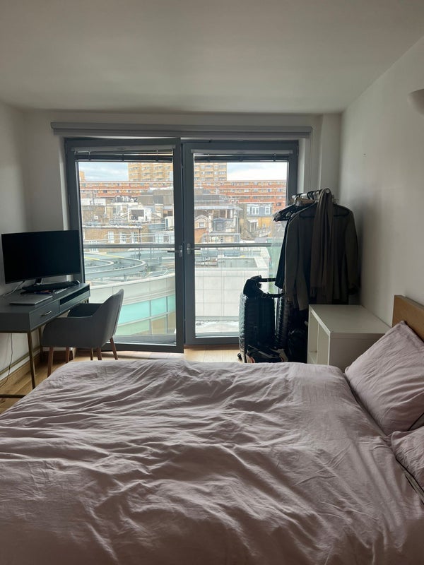 Flat Farringdon Road in Greater London