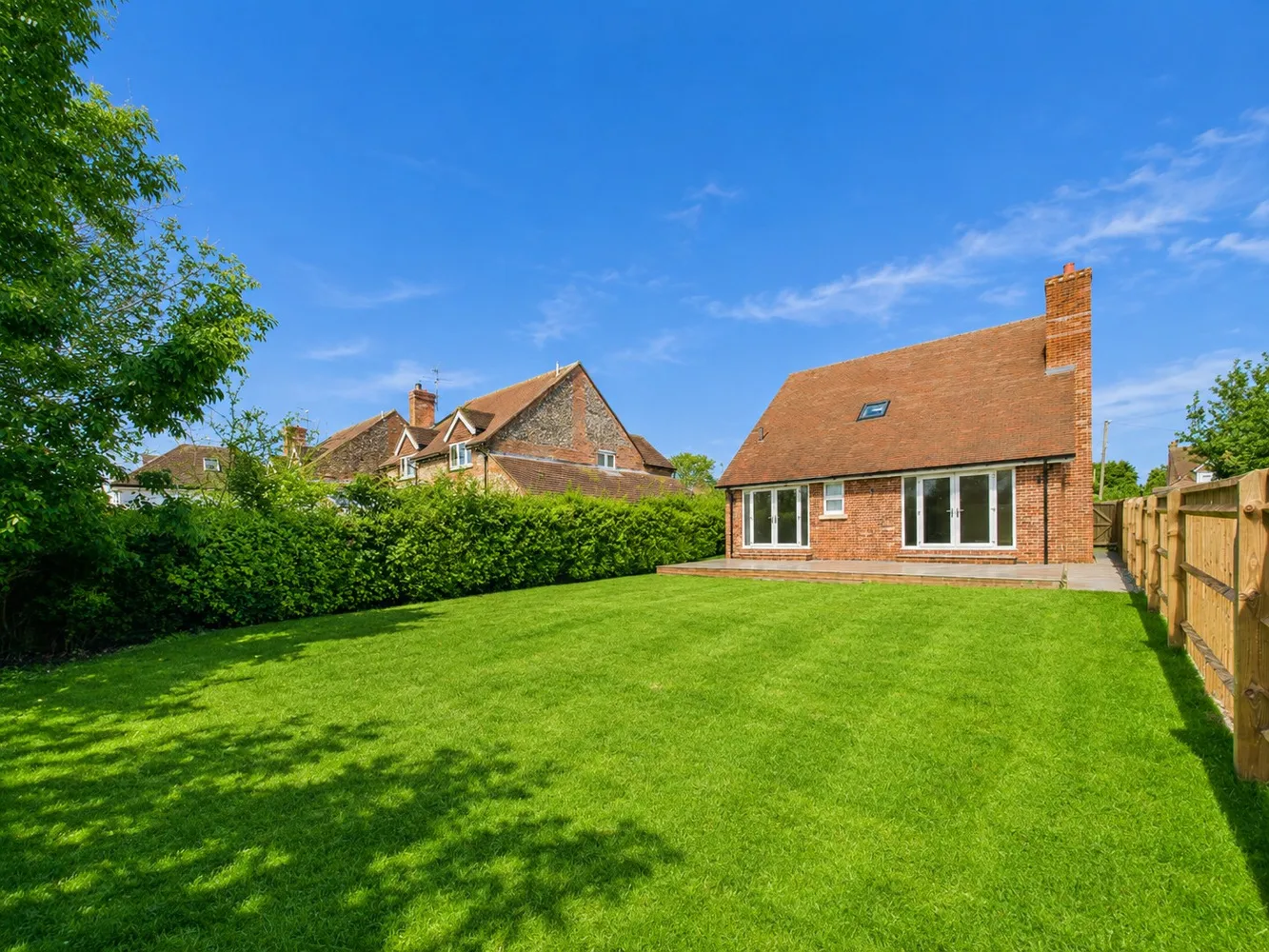 House Hampden Road in Speen