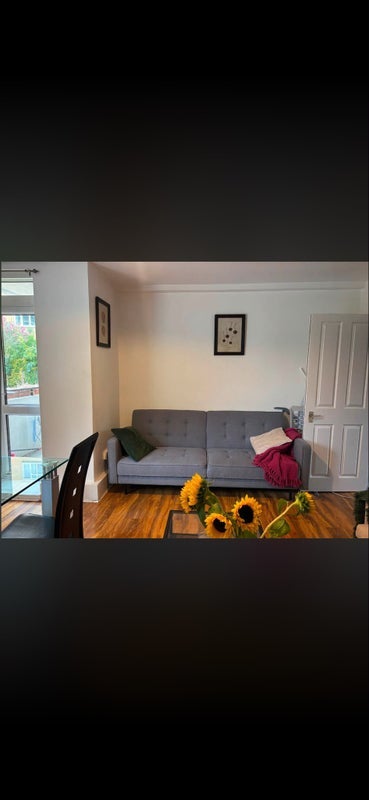 Room Belthorn Crescent in Greater London