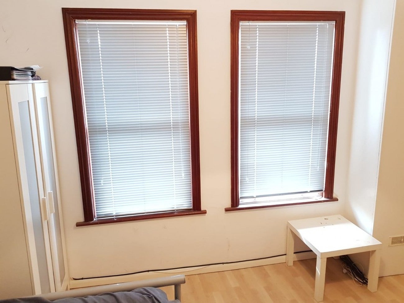 Room Mansfield Road in Greater London