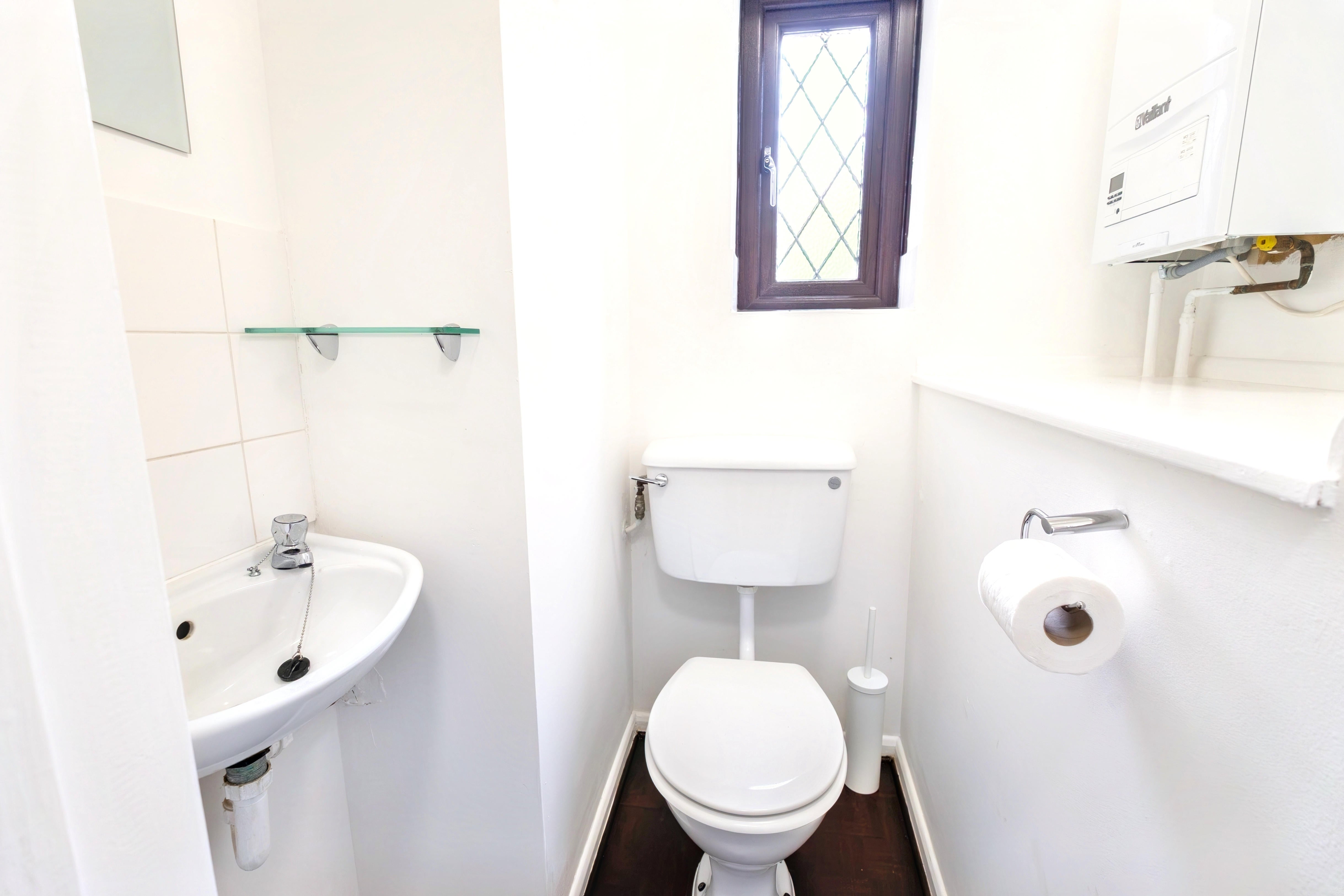 House Mongers Piece in Basingstoke and Deane