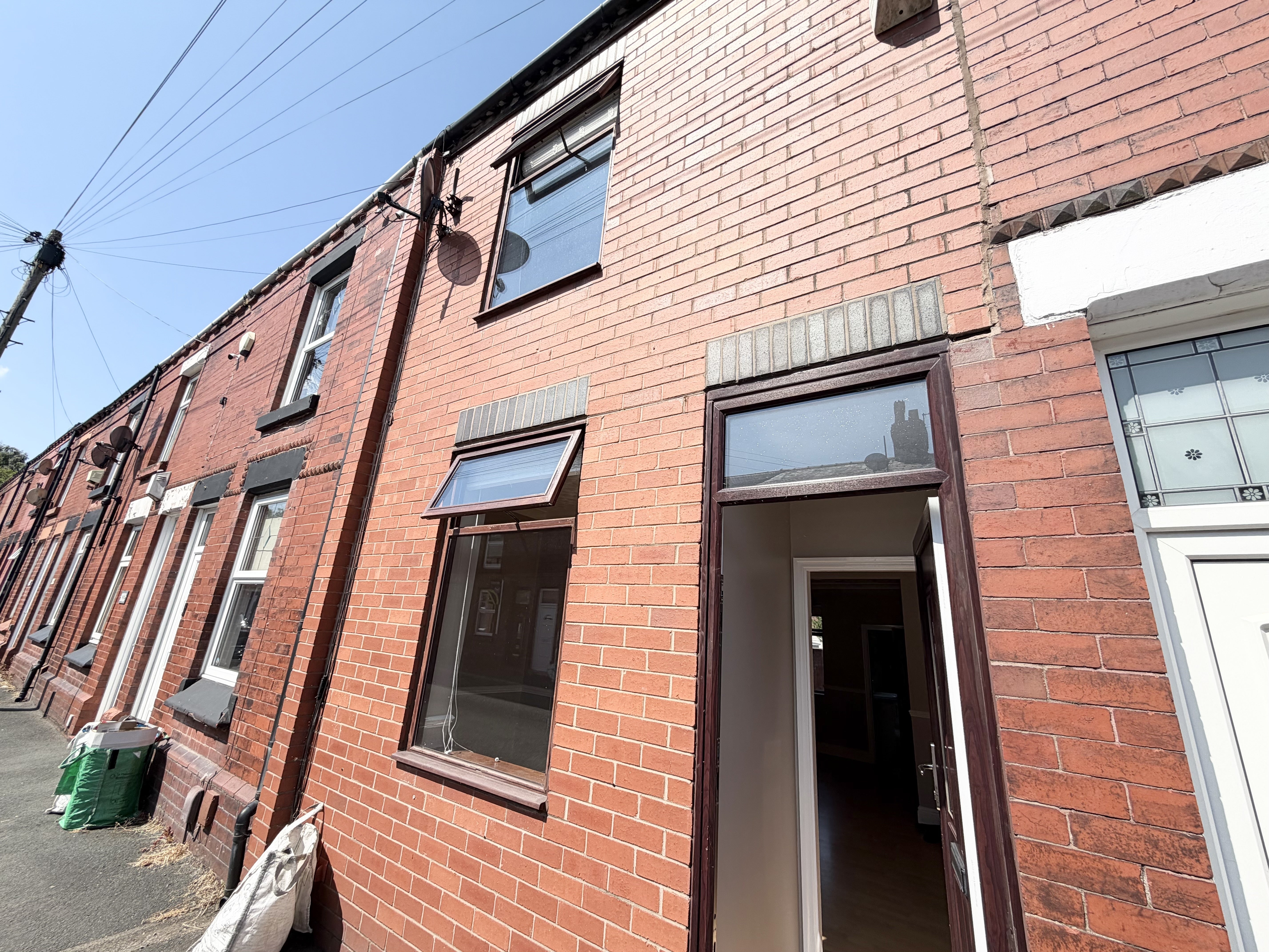House Edgeworth Street in St Helens