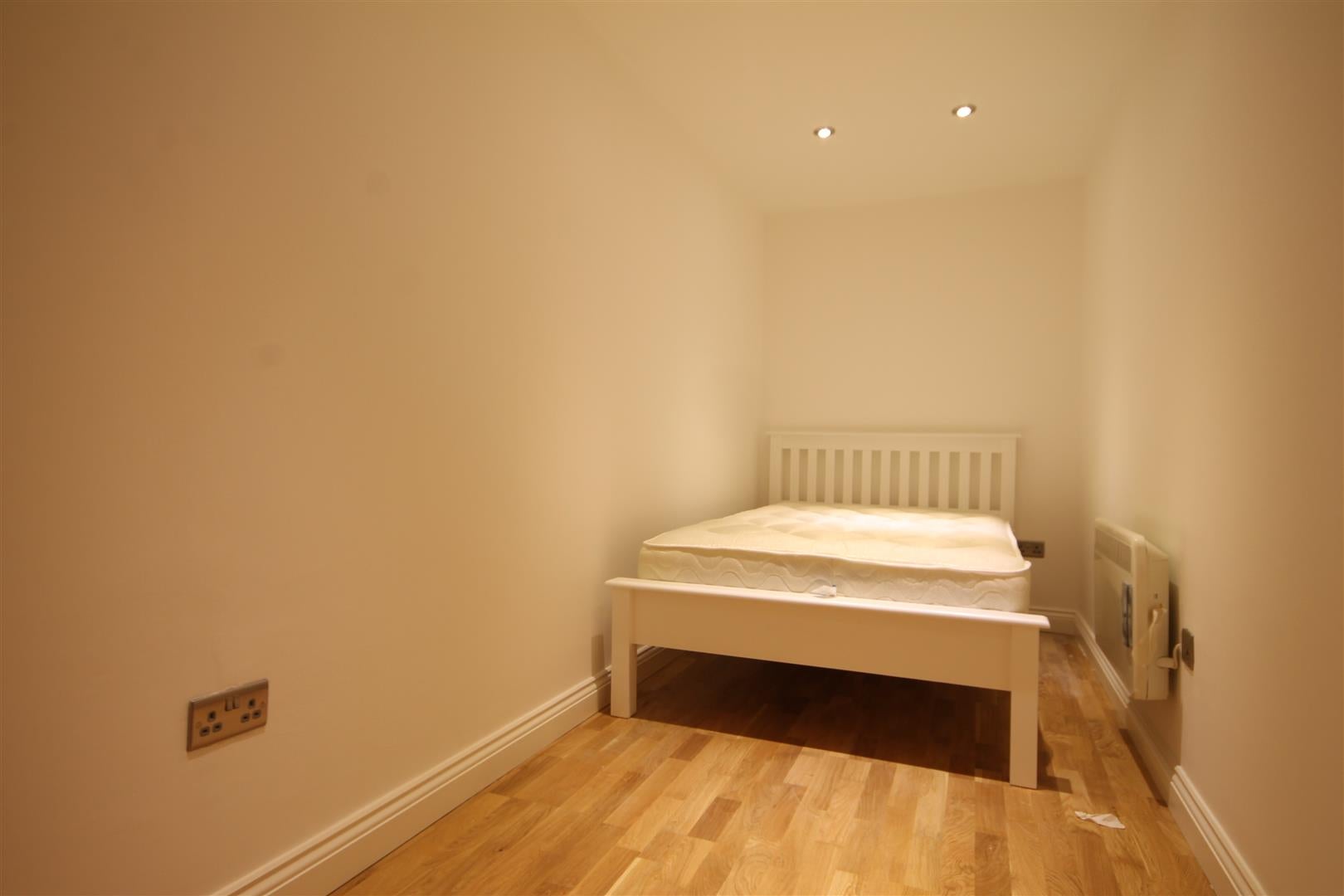 Flat Falconar's Court in Newcastle upon Tyne