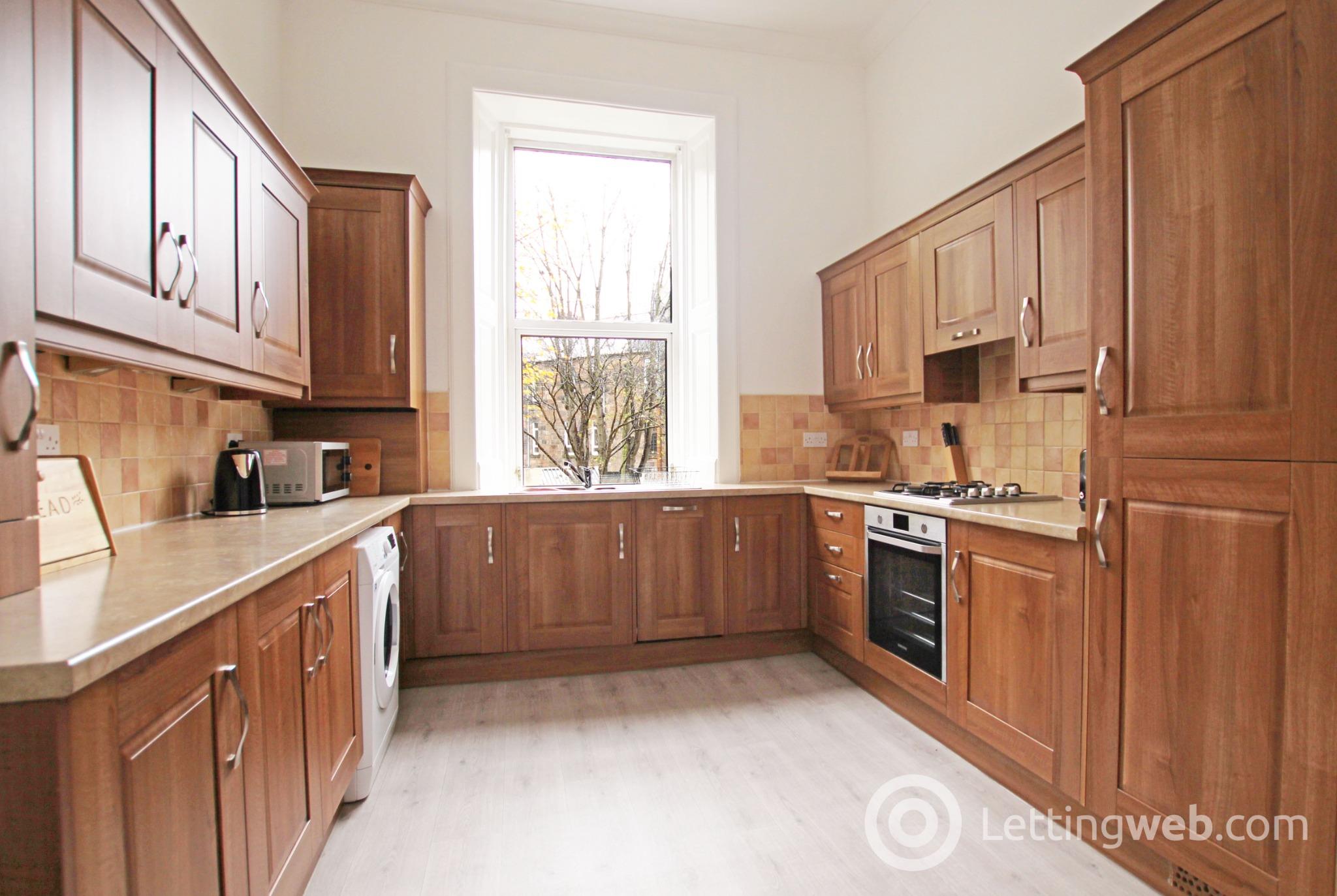Flat Hampden Terrace in Glasgow