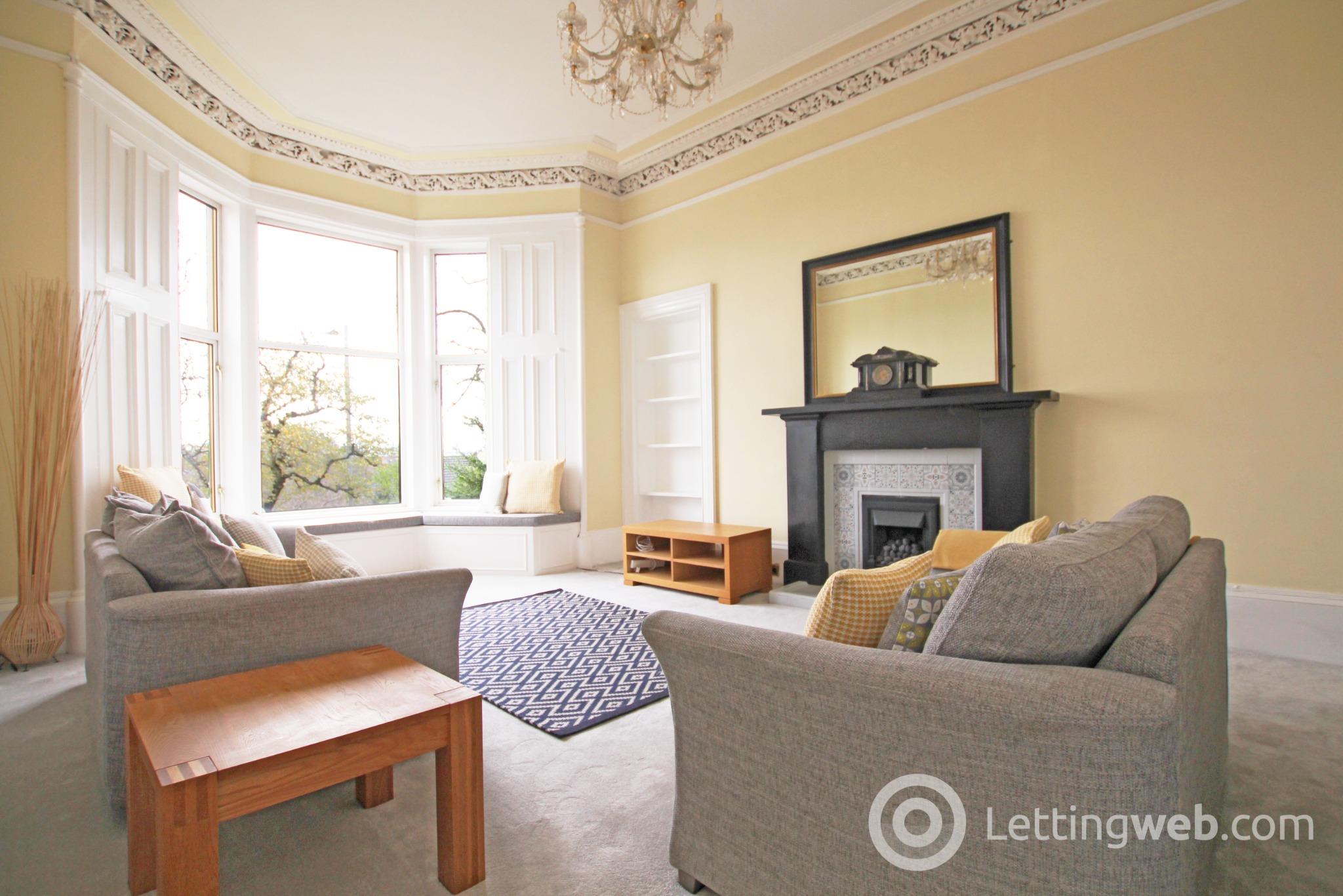 Flat Hampden Terrace in Glasgow