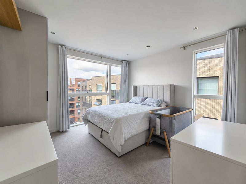 Room Copper Street in Greater London